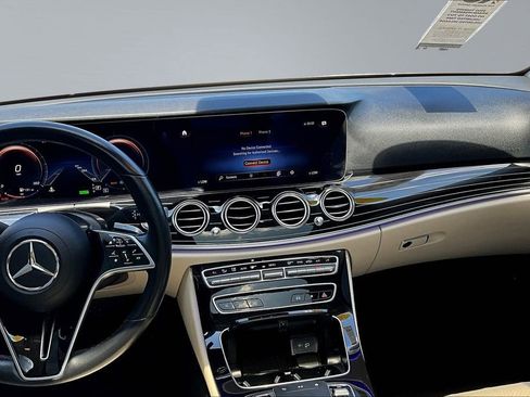 Used 2023 Mercedes-Benz E 450 4MATIC Sedan image 10