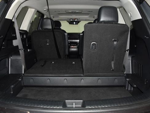Used 2025 Kia Telluride S FWD image 30