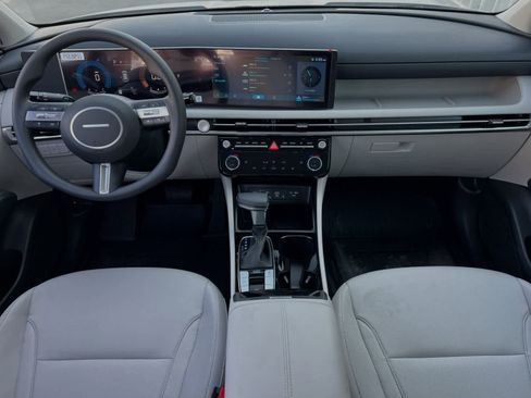 New 2025 Hyundai Tucson SEL image 3