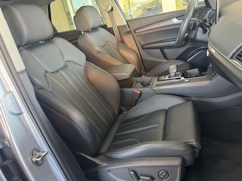 Used 2024 Audi Q5 2.0T Premium w/ Convenience Package image 20