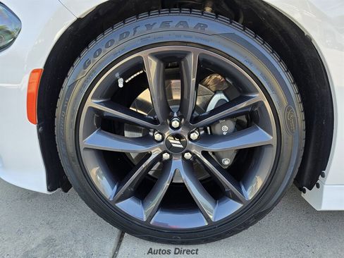 Used 2019 Dodge Charger Scat Pack w/ Plus Group RWD image 36
