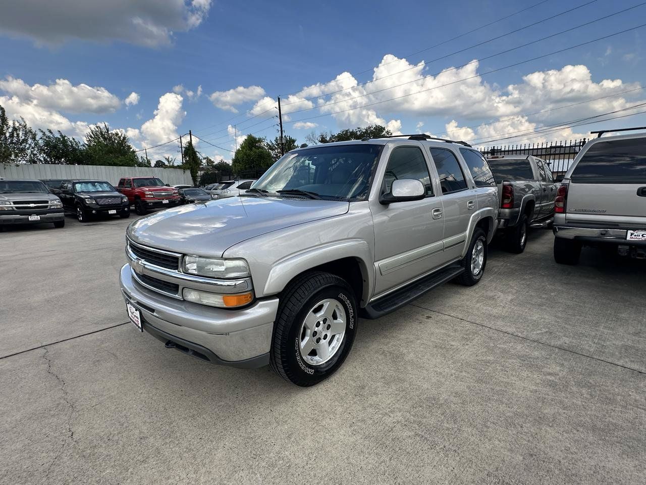 Used 2004 Chevrolet Tahoe LT w/ LT Preferred Equipment Group AWD/4WD image 96