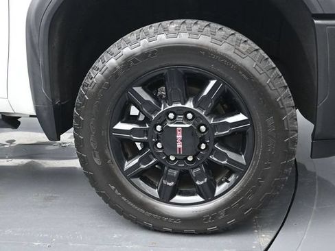 Used 2025 GMC Sierra 2500 AT4 AWD/4WD image 37