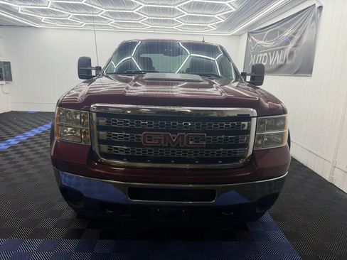 Used 2013 GMC Sierra 2500 SLE w/ Convenience Package AWD/4WD image 4