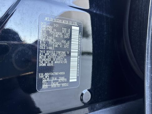 Used 2021 Nissan Armada SV w/ SV Appearance Package image 28