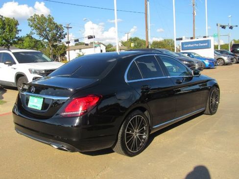 Used 2019 Mercedes-Benz C 300 Sedan image 7