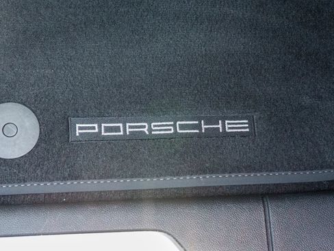 Used 2019 Porsche Cayenne S AWD/4WD image 28