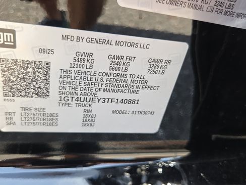 Certified 2026 GMC Sierra 3500 SLT w/ SLT Convenience Package AWD/4WD image 16
