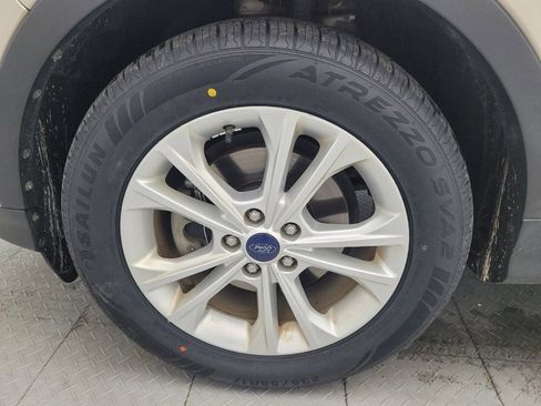 Used 2017 Ford Escape S FWD image 31