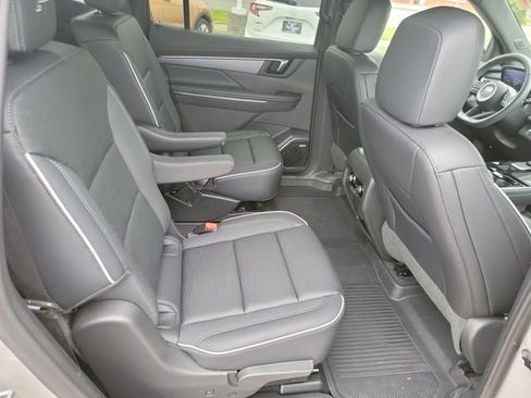New 2026 Buick Enclave Sport Touring w/ Power Package FWD image 31