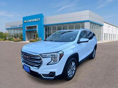 Used 2022 GMC Terrain SLT w/ Infotainment Package II