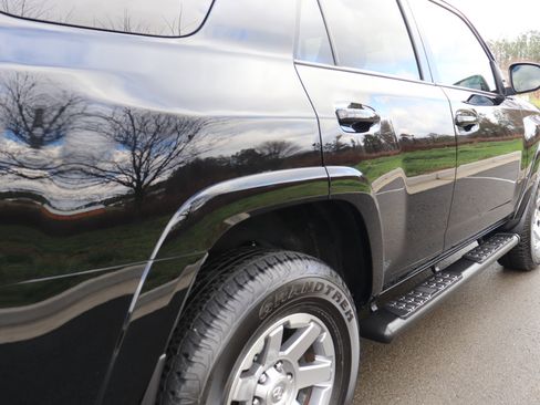 Used 2016 Toyota 4Runner Trail Premium image 22