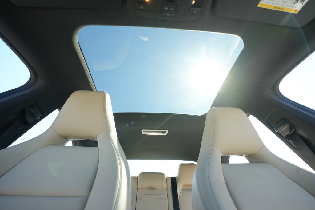 Used 2018 Mercedes-Benz CLA 250 4MATIC image 11