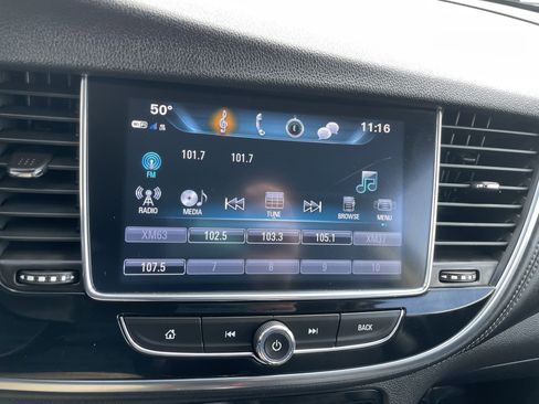 Used 2018 Buick Encore Preferred AWD/4WD image 19