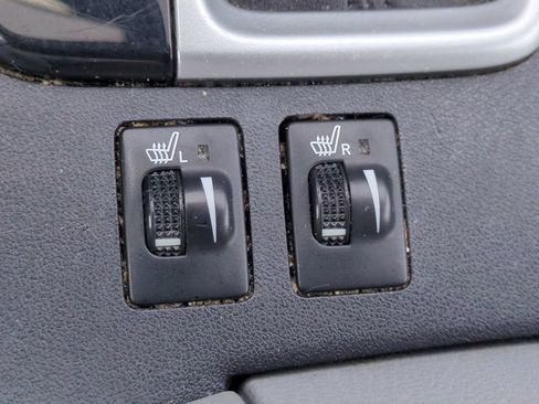 Used 2016 Toyota Highlander XLE FWD image 26