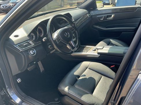Used 2016 Mercedes-Benz E 350 4MATIC Sedan image 13