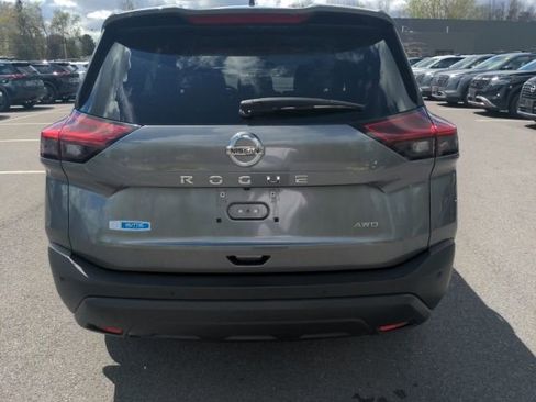 Used 2021 Nissan Rogue S AWD/4WD image 6