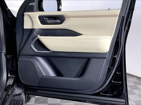 New 2026 Nissan Armada Platinum AWD/4WD image 24