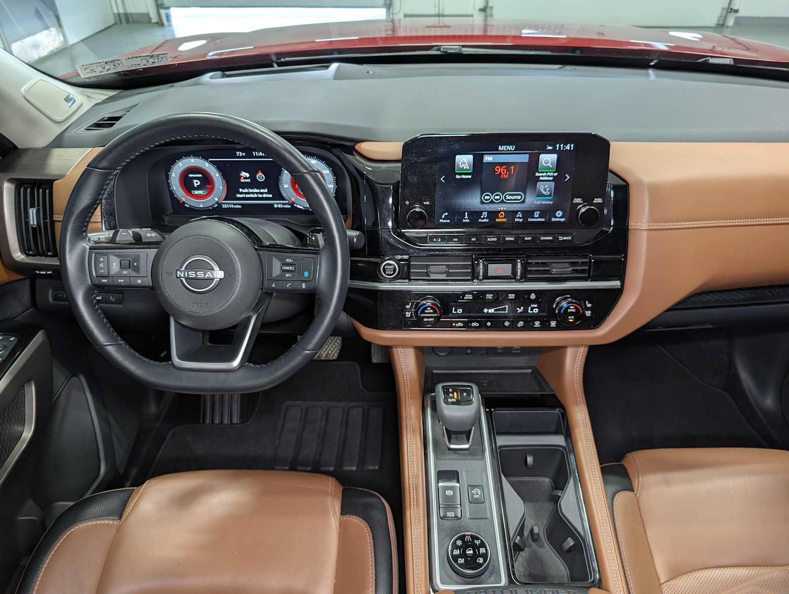 Used 2023 Nissan Pathfinder Platinum AWD/4WD image 18