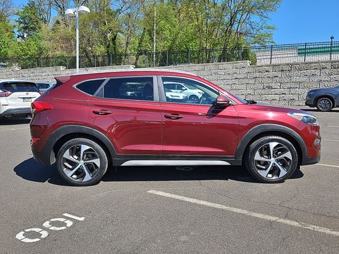 Used 2017 Hyundai Tucson Sport w/ Cargo Package AWD/4WD image 7