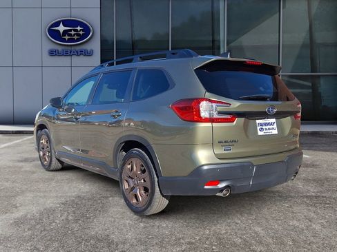 Certified 2025 Subaru Ascent Bronze Edition w/ Popular Package #2 image 4