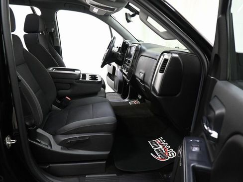 Used 2018 Chevrolet Silverado 1500 LT w/ All Star Edition image 9