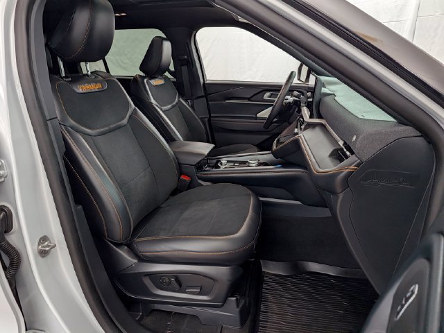 Used 2026 Ford Explorer Tremor w/ Tremor Ultimate Package AWD/4WD image 23