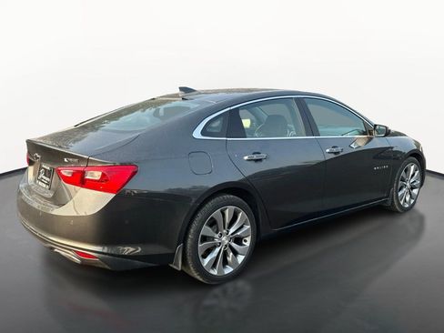 Used 2017 Chevrolet Malibu Premier w/ Premier Sun and Wheel Package FWD image 3