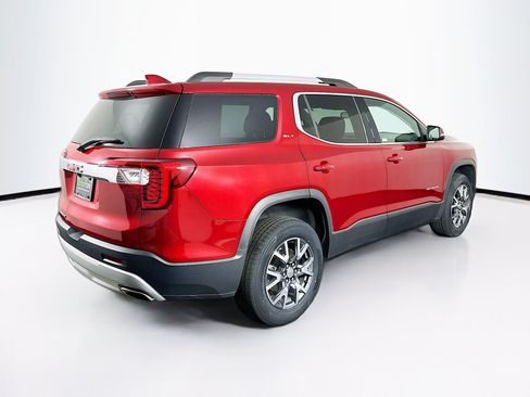 Used 2023 GMC Acadia SLT w/ LPO, Floor Liner Package FWD image 9