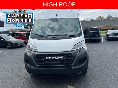 Used 2023 RAM ProMaster 2500 FWD image 3