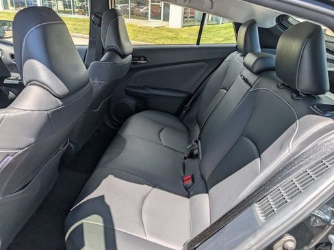 Used 2021 Toyota Prius Prime XLE FWD image 20