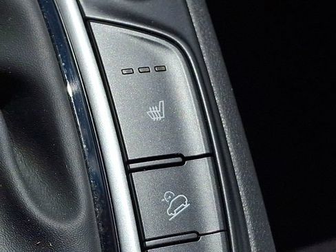Used 2019 Hyundai Kona Ultimate AWD/4WD image 16