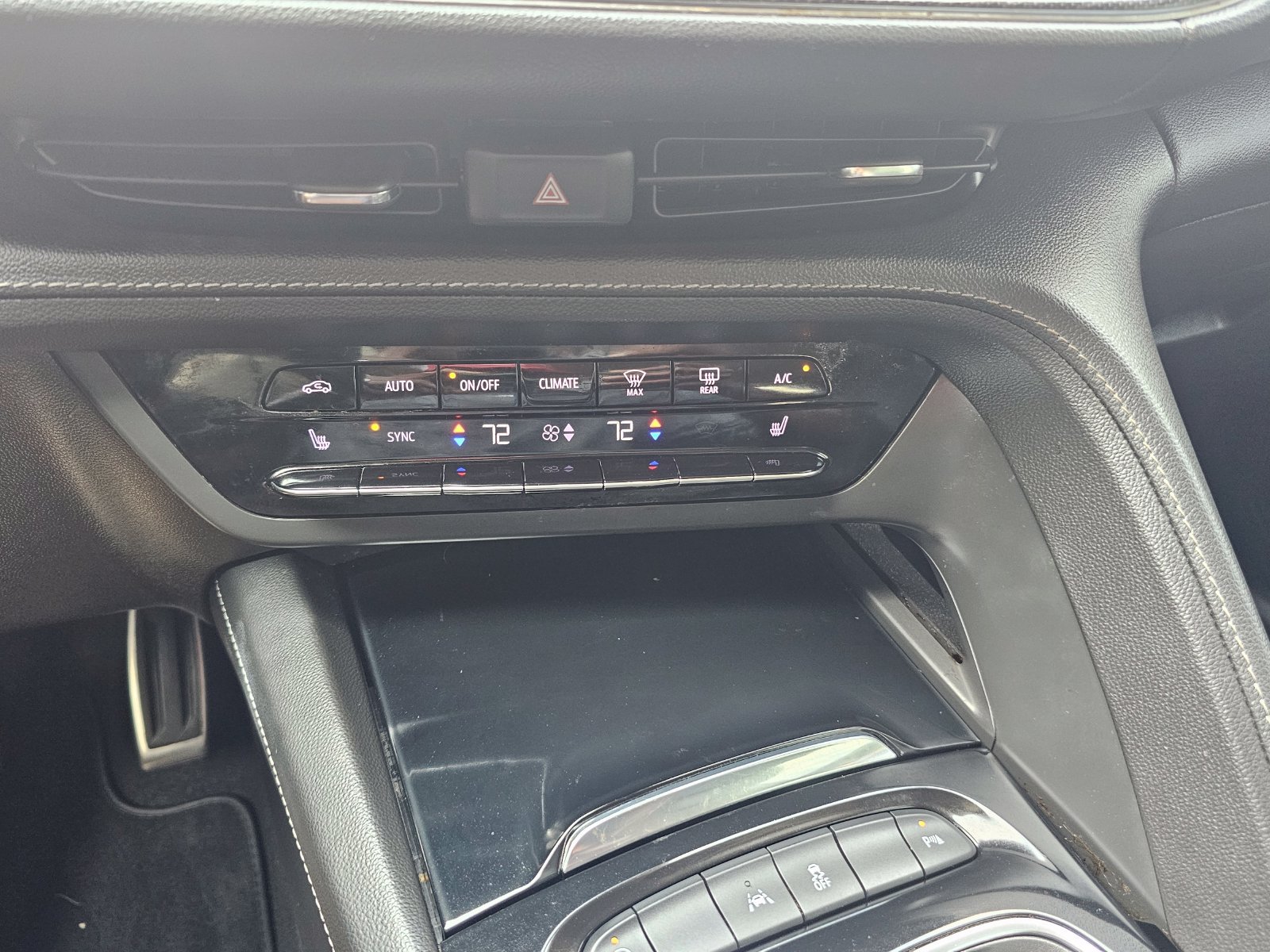 Used 2023 Buick Envision Essence w/ Sport Touring Package FWD image 22