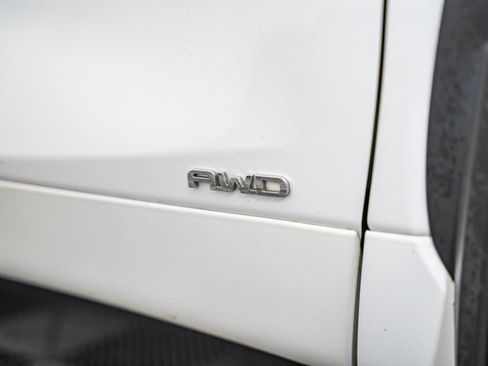 Certified 2022 Toyota Highlander Bronze Edition image 19