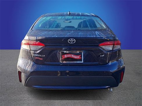 Used 2022 Toyota Corolla LE image 5