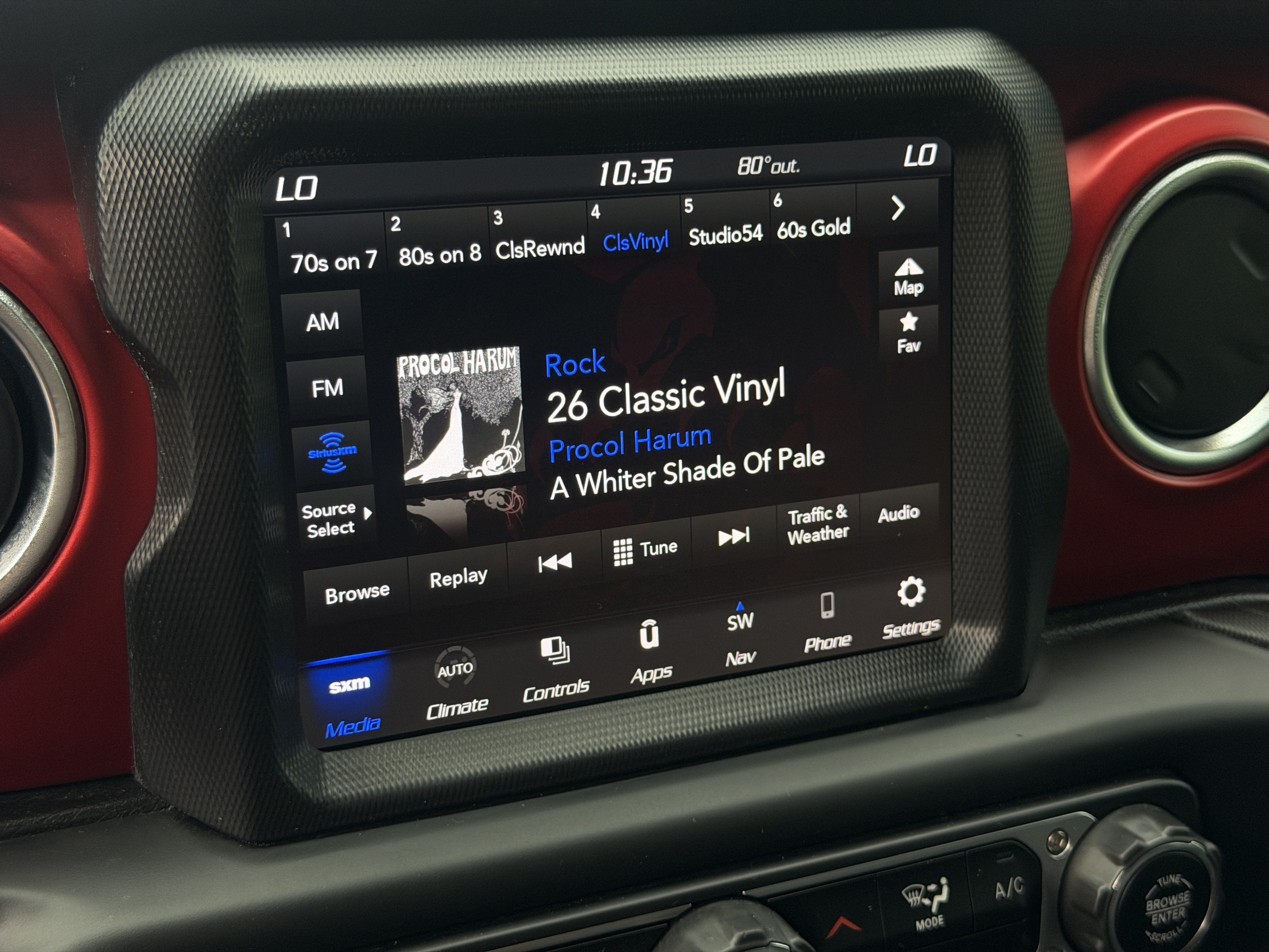 Used 2020 Jeep Wrangler Unlimited Rubicon AWD/4WD image 25