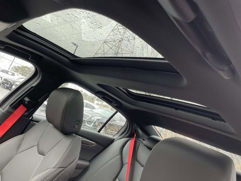 New 2026 Cadillac CT5 V image 18