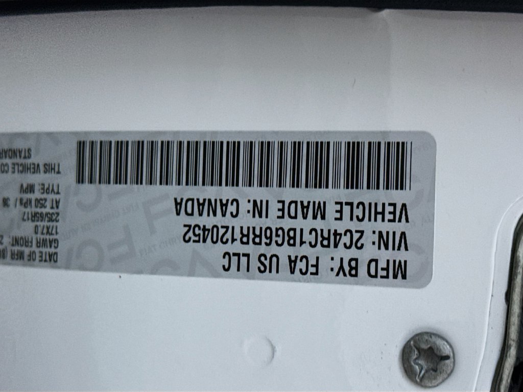 Used 2024 Chrysler Pacifica Touring-L FWD image 36