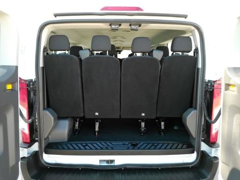 Used 2022 Ford Transit 350 XLT image 8