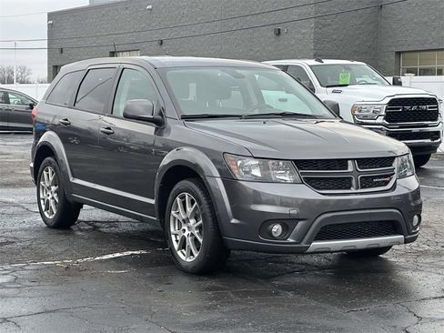 Used 2019 Dodge Journey GT w/ Driver Convenience Group image 1