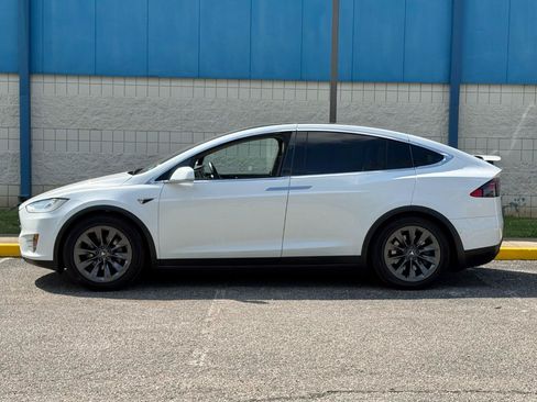 Used 2018 Tesla Model X 100D AWD/4WD image 8