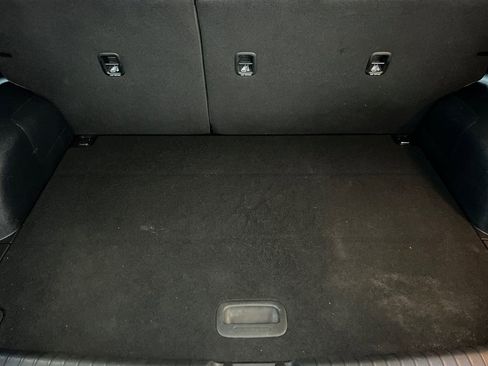 Used 2021 Kia Niro EX image 16