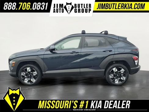 Used 2025 Hyundai Kona SEL AWD/4WD image 4