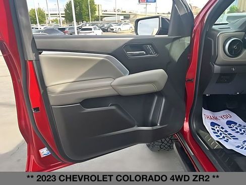 Used 2023 Chevrolet Colorado ZR2 w/ ZR2 Convenience Package III AWD/4WD image 24