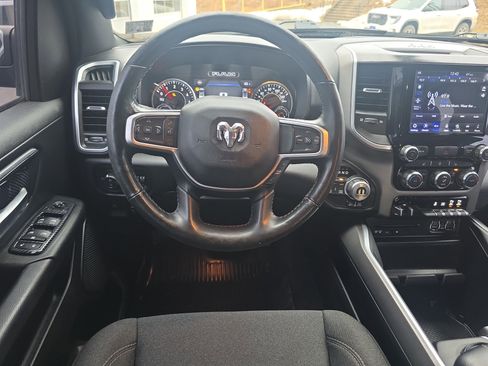 Used 2019 RAM 1500 Big Horn image 3
