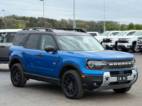 Certified 2025 Ford Bronco Sport Badlands AWD/4WD image 36