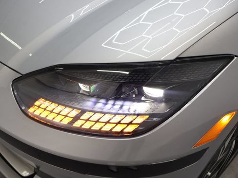 Used 2025 Hyundai Ioniq 6 SEL RWD image 30