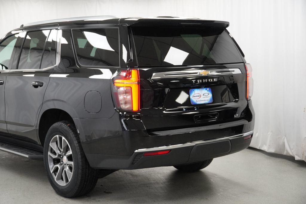 Used 2022 Chevrolet Tahoe LT w/ Luxury Package AWD/4WD image 37