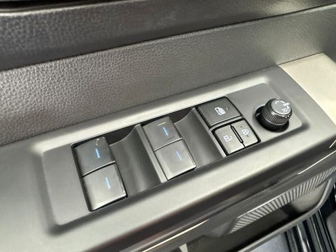 Used 2024 Toyota Tundra SR5 w/ SR5 Premium Package AWD/4WD image 39