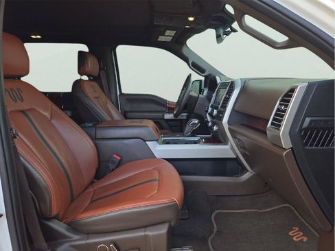 Used 2020 Ford F150 King Ranch w/ Equipment Group 601A Luxury AWD/4WD image 21
